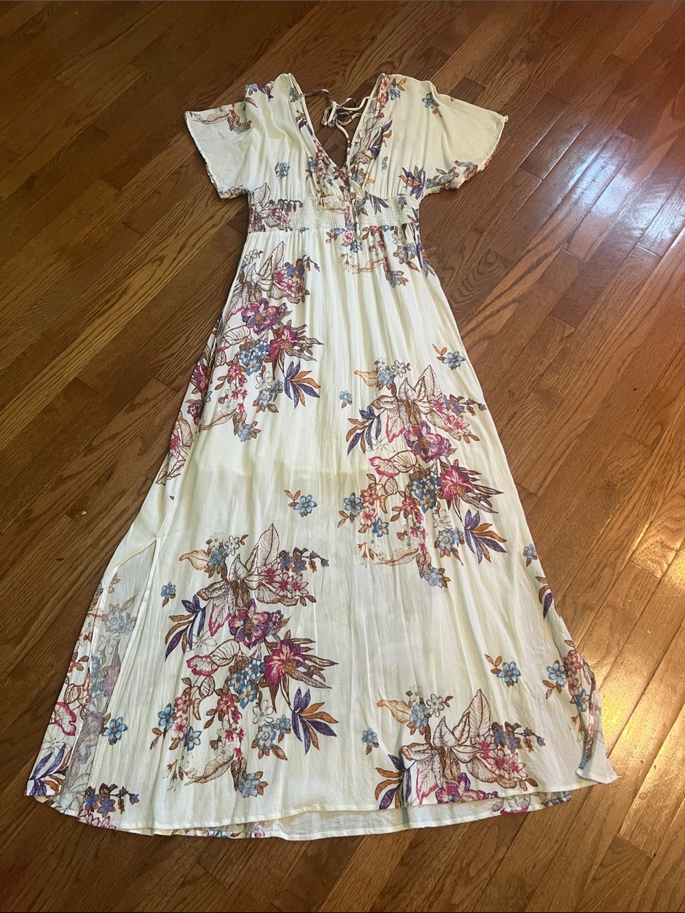 ODDY dress size medium